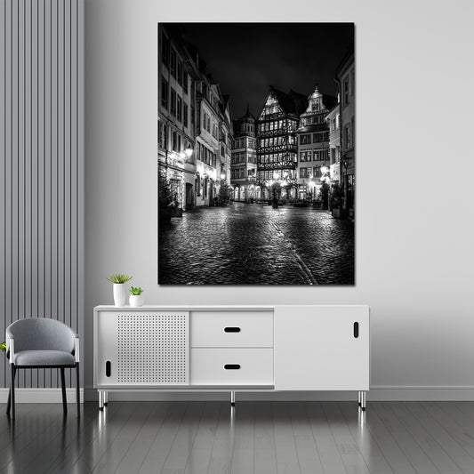 Altstadt Mainz schwarz weiß Fachwerkhäuser beleuchtet Wandbild