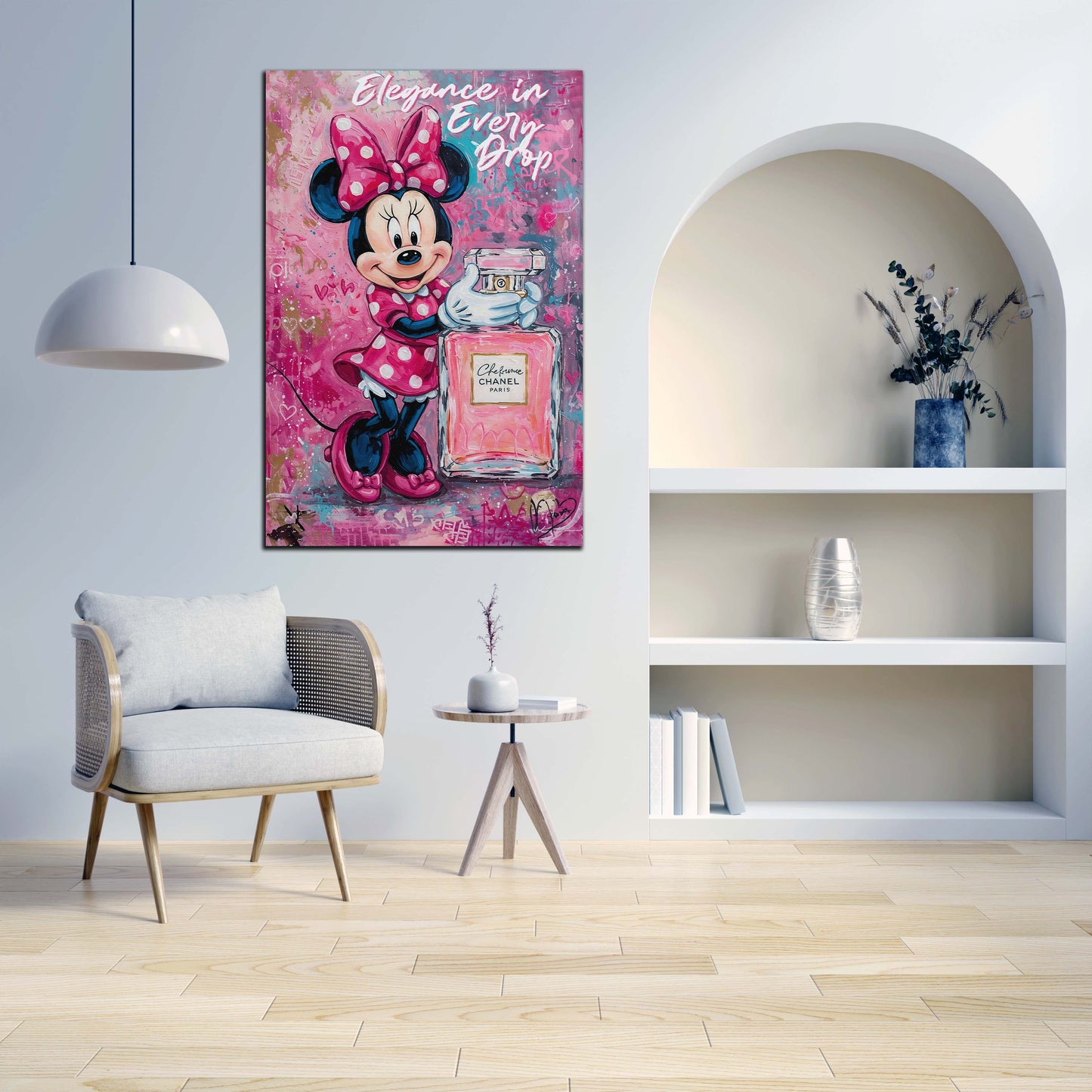 Pop Art Minnie mit Parfüm Pink Street Art Wandbild