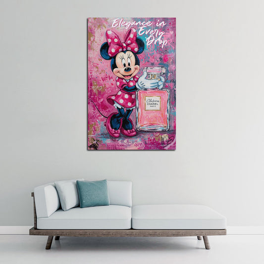 Pop Art Minnie mit Parfüm Pink Street Art Wandbild