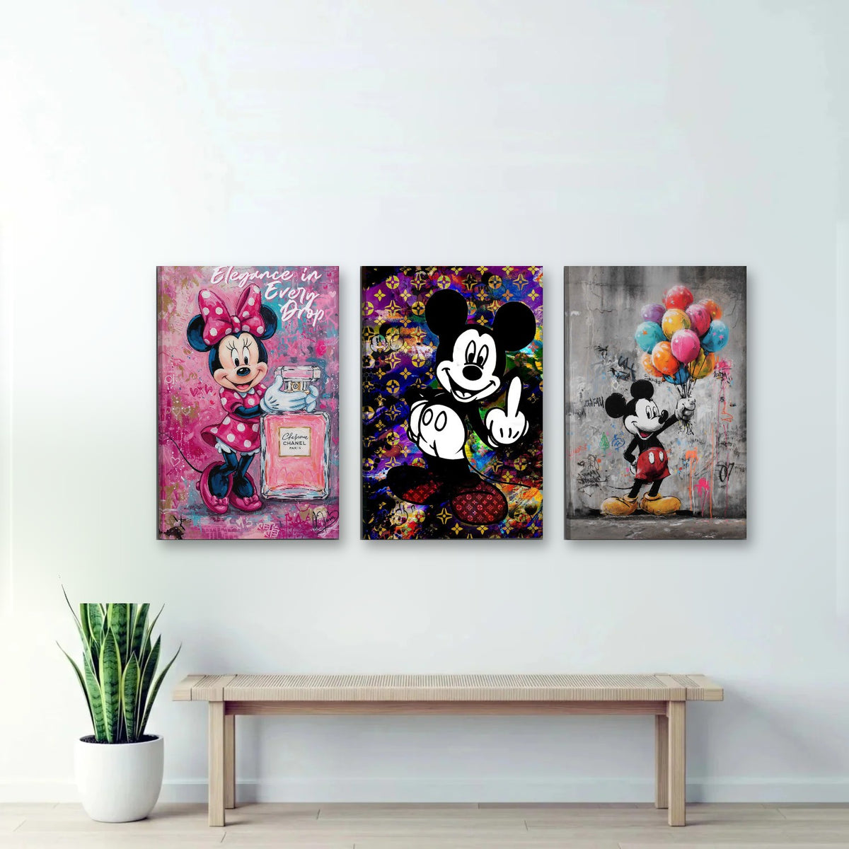 3er-Set Comic Maus Street Art nebeneinander an der Wand