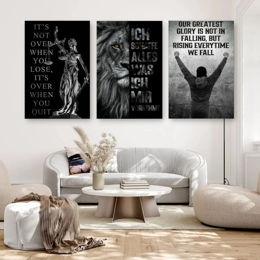 3er-Set Motivation Schwarz-Weiß nebeneinander im Wohnzimmer