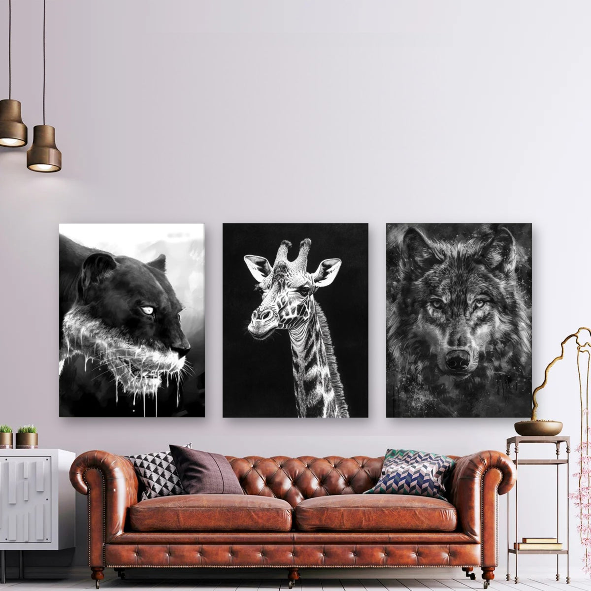 3er-Set Wildtiere in Schwarz-Weiß nebeneinander im Wohnzimmer