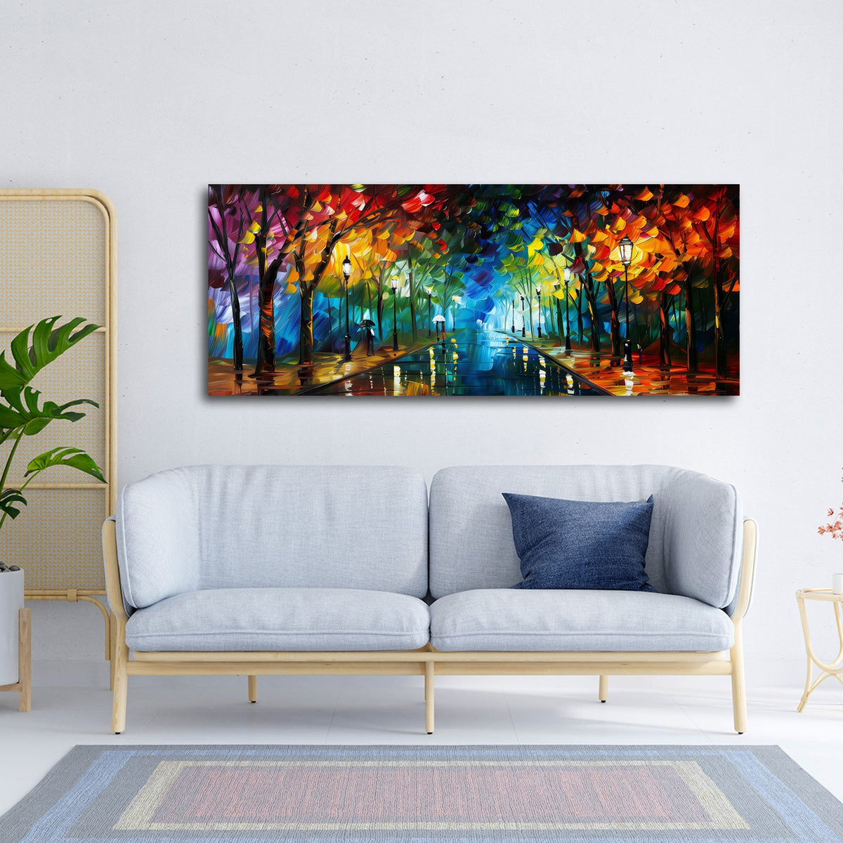 Farbstarkes Panorama Wandbild über einem Sofa im Wohnraum