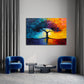 Farbstarkes Baum Wandbild über einem Sofa im Wohnraum