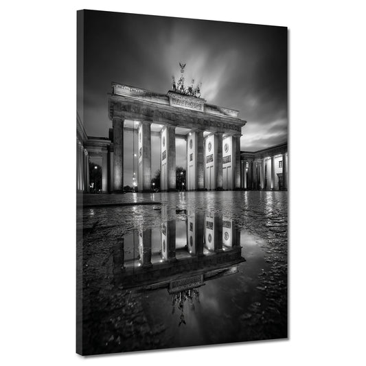 Brandenburger Tor Berlin Spiegelung Nachtaufnahme Wandbild