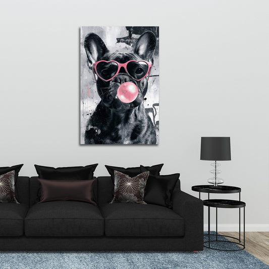 Bulldogge mit Herzbrille und Kaugummi Graffiti Wandbild