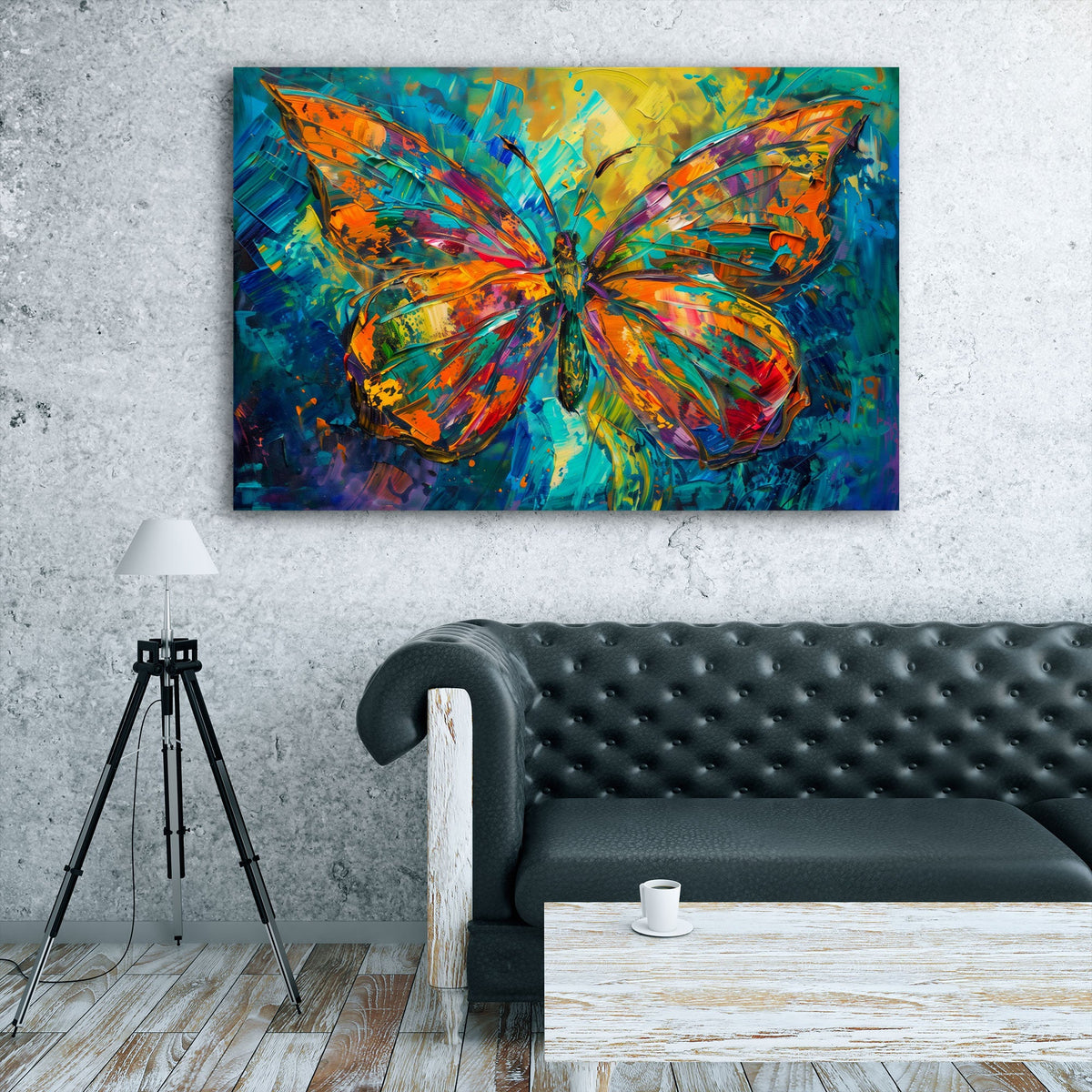Schmetterling Wandbild über einem Sofa im Wohnraum