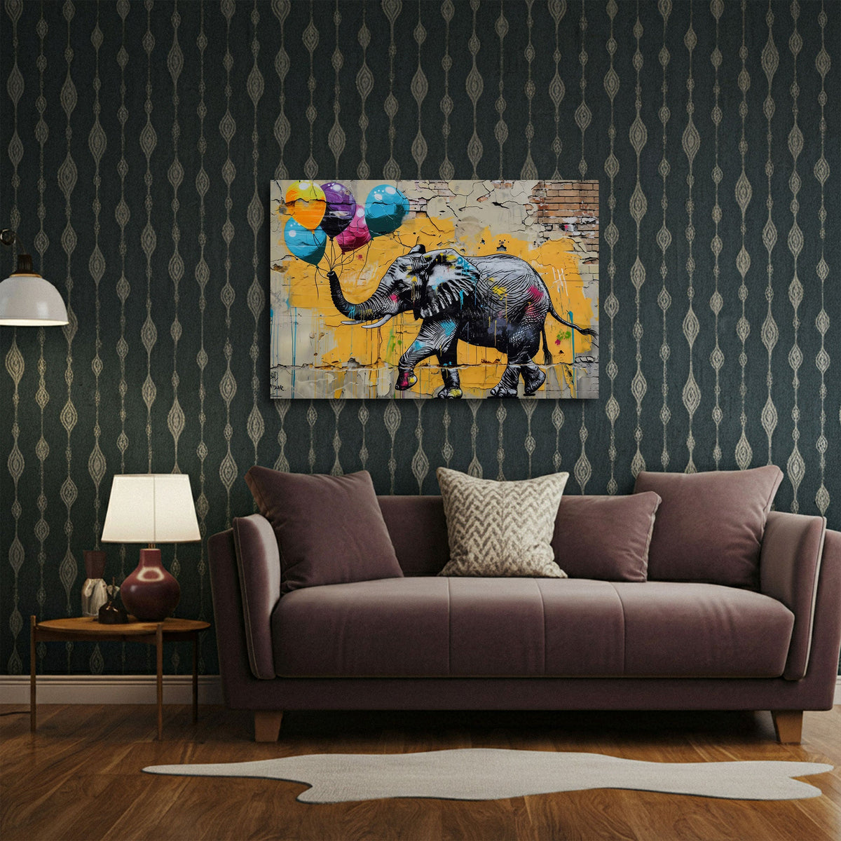 Elefant mit Luftballons vor gelber Wand Street Art Wandbild