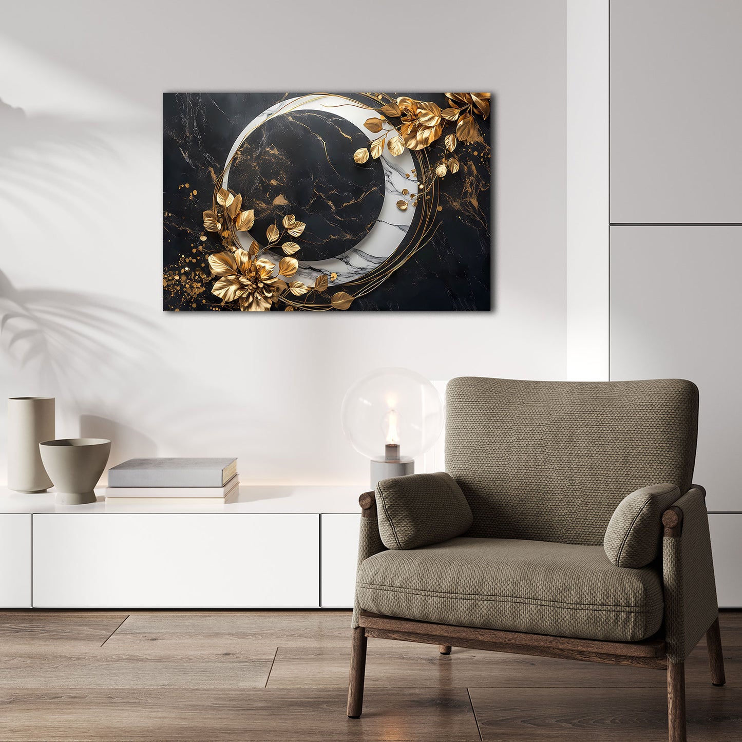 Elegante Marmoroptik mit goldenen Blüten Wandbild