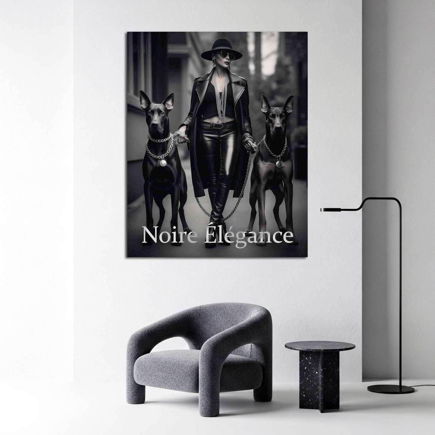 Fashion Frau mit Dobermännern Noire Élégance schwarz weiß Lederlook Wandbild