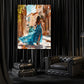 Frau in blauem Kleid auf Vespa in mediterraner Sommergasse Wandbild