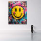 Gelber Smiley auf buntem Graffiti Hintergrund Wandbild