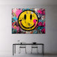 Gelber Smiley auf farbenfrohem Graffiti Hintergrund Wandbild