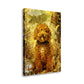Lockiger Pudel vor goldenem Glitzerhintergrund Wandbild im Hochformat auf Leinwand