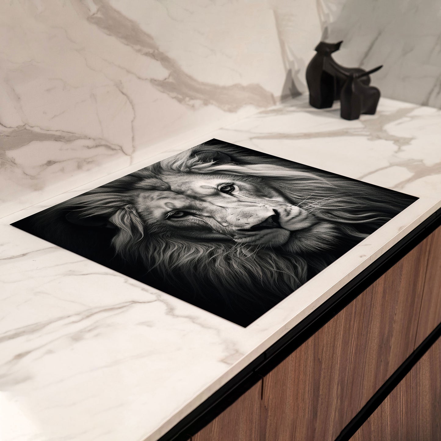 Löwe frontal Black Style Herdabdeckplatte Induktionsschutz für Ceranfeld & Küche Deko