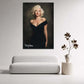 Marilyn Monroe Glamour Portraet im schwarzen Kleid Wandbild