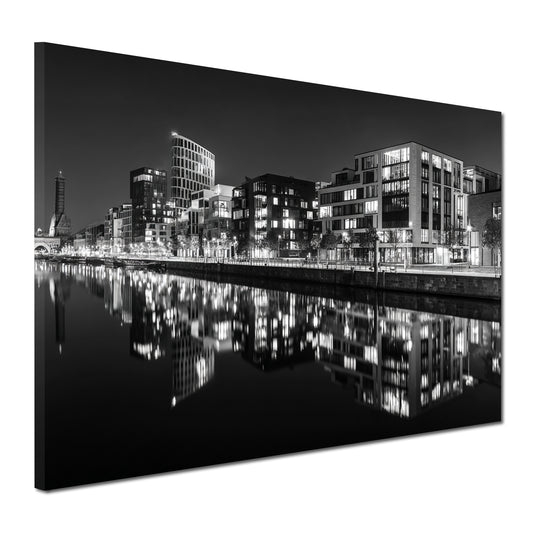 Überseestadt Bremen schwarz weiß Skyline Spiegelung Wandbild